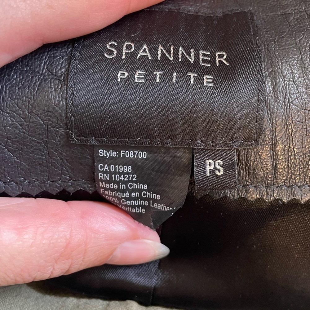 SPANNER- black 100% leather motorcycle style crop jacket - Picture 3 of 3